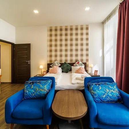 Old Town 1d Apartment